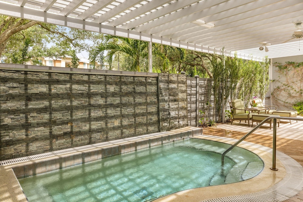 Marriott's Cypress Harbour Villas — Swimming pool in Orlando, Florida