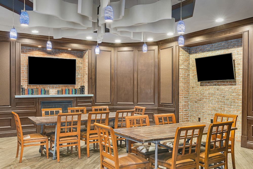 Marriott's Grande Vista — Restaurant & bars in Orlando, Florida