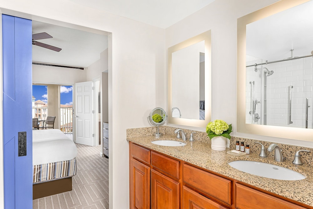 Marriott's Grande Vista — Hotel rooms in Orlando, Florida