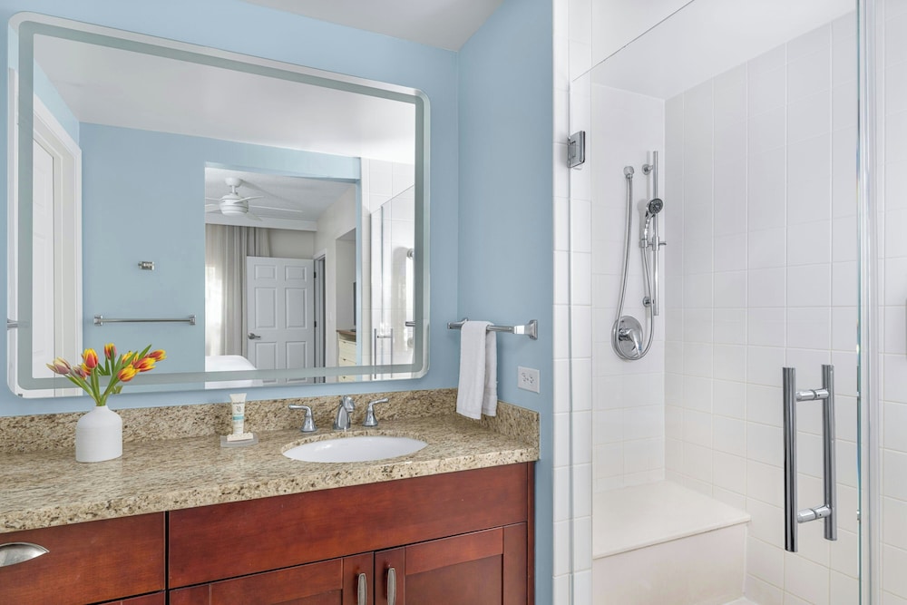 Marriott's Harbour Lake — Hotel rooms in Orlando, Florida