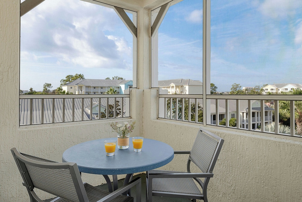 Marriott's Harbour Lake — Hotel rooms in Orlando, Florida