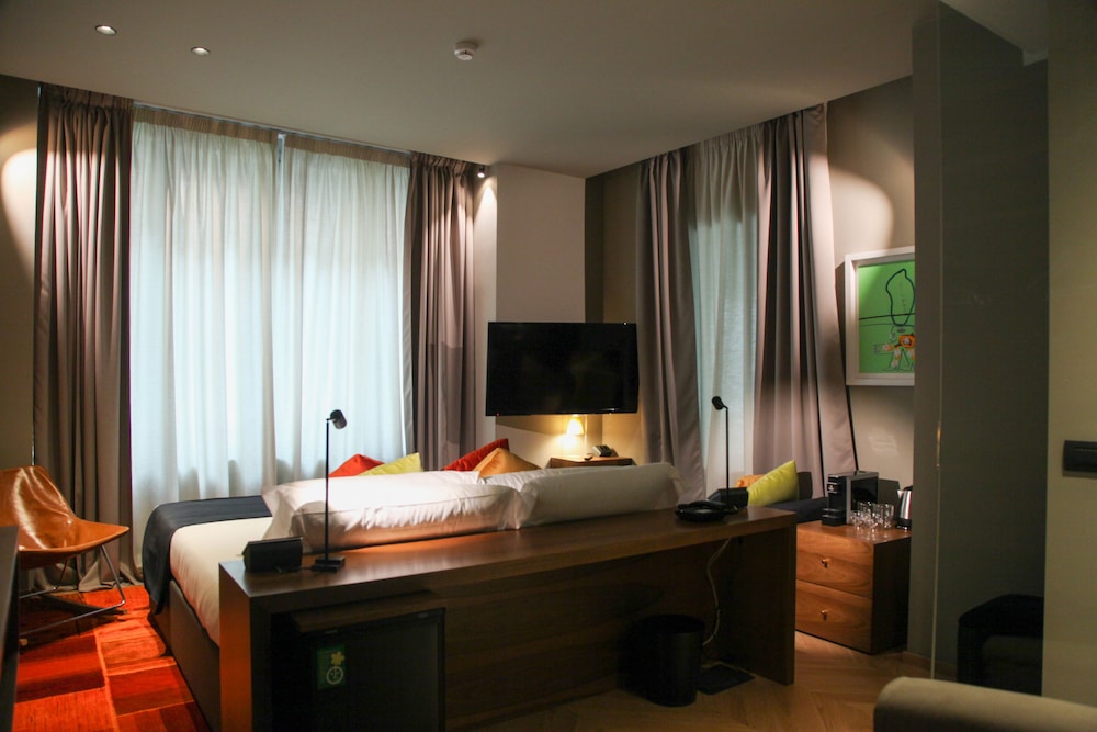 Triviho Hotel — Hotel rooms in Rome, Lazio