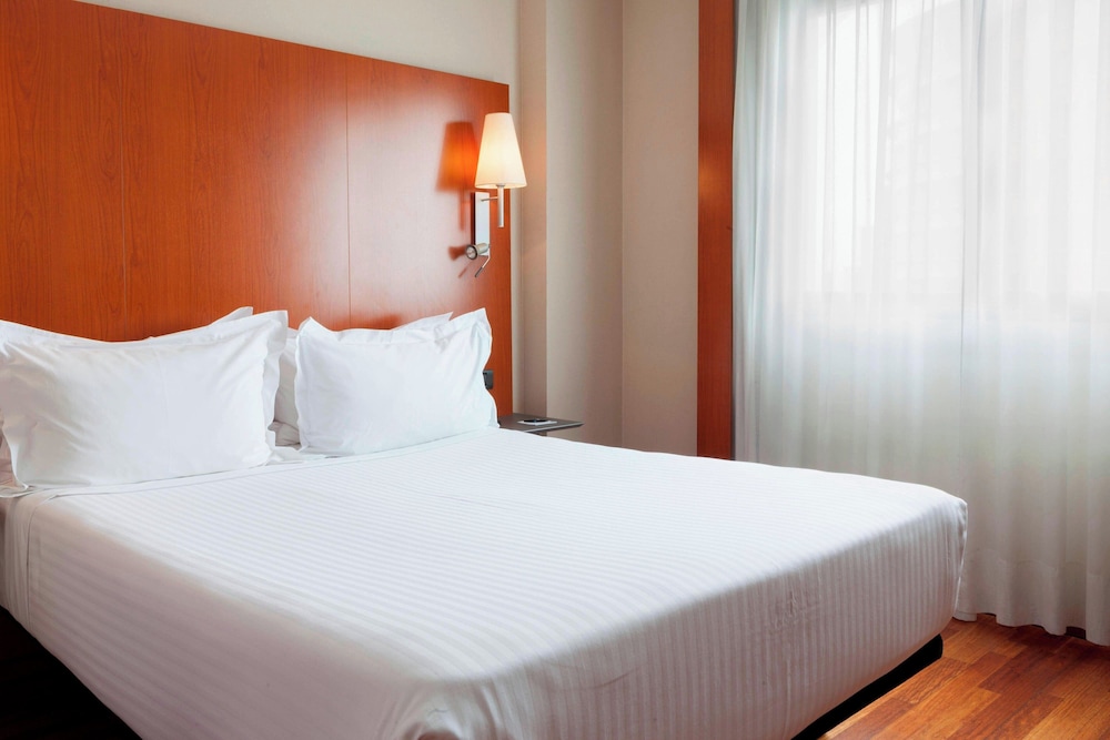 AC Hotel by Marriott Sevilla Forum - zdjęcie 5