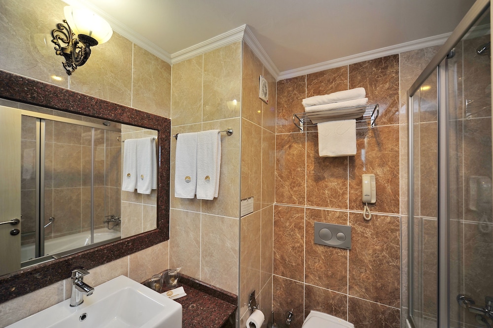 Kirbiyik Resort Hotel - All Inclusive — Hotel rooms in Alanya