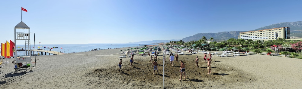 Kirbiyik Resort Hotel - All Inclusive — Sports & recreation in Alanya
