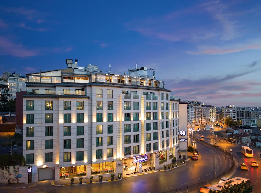 Radisson Blu Hotel Istanbul Pera - zdjęcie 4