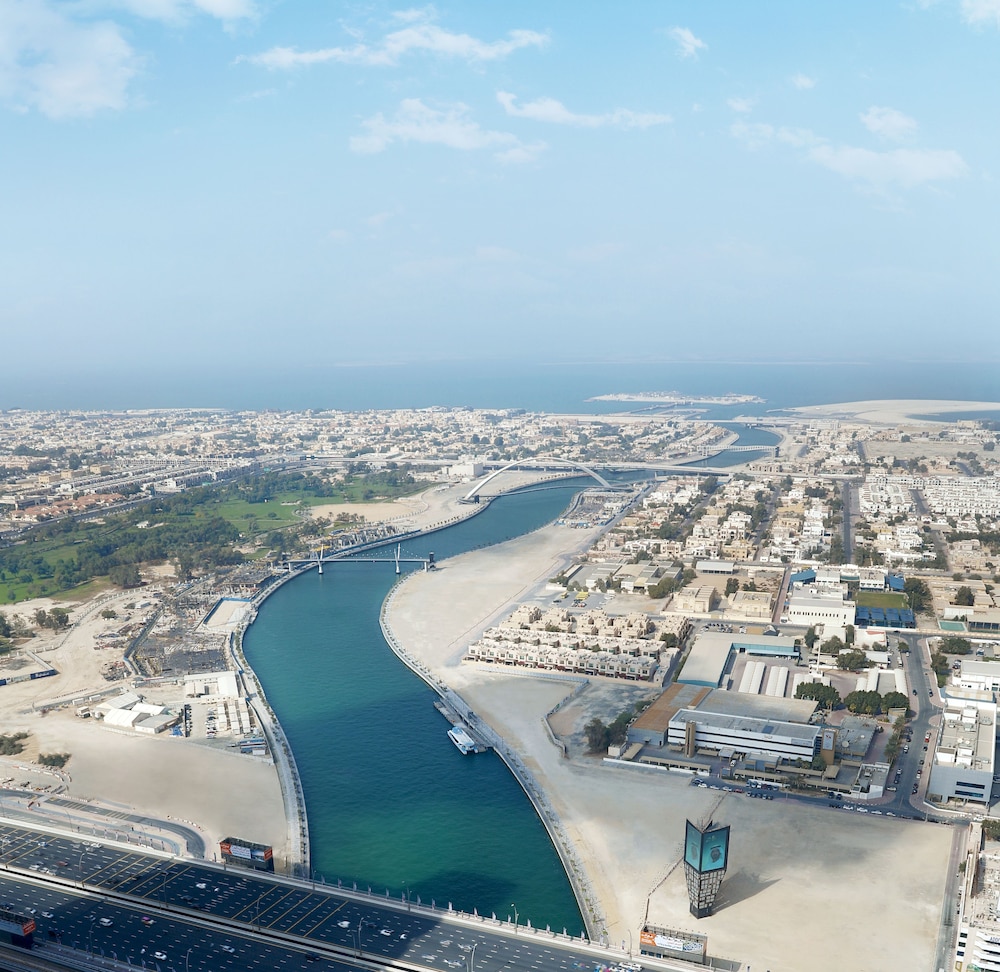 JW Marriott Marquis Hotel Dubai — Attractions in the area in Dubai