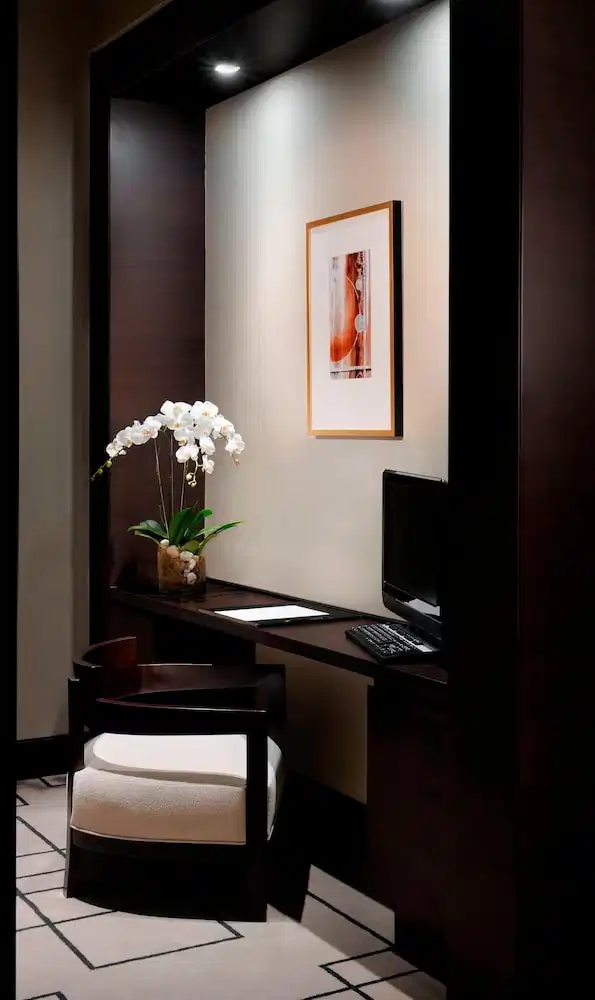 JW Marriott Marquis Hotel Dubai — Hotel rooms in Dubai