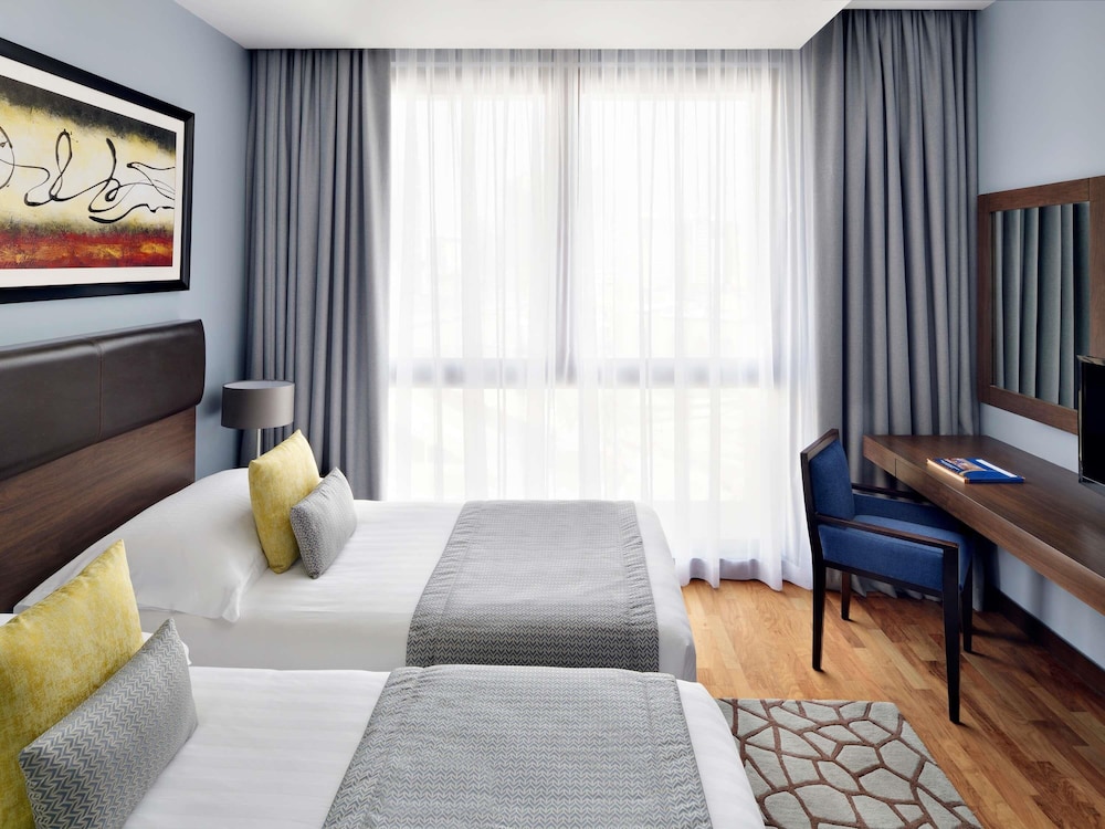 Movenpick Hotel Apartments Al Mamzar Dubai — Hotel rooms in Dubai