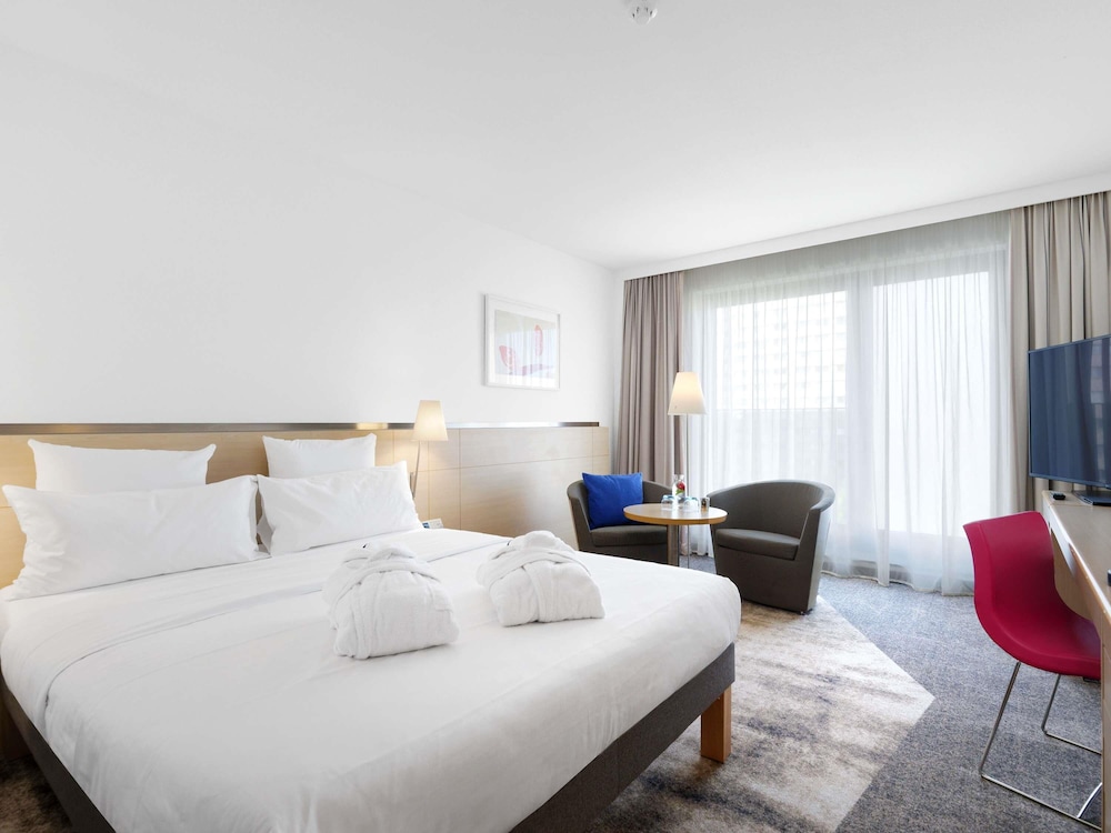 Novotel Berlin Mitte — Hotel rooms in Berlin, Berlin