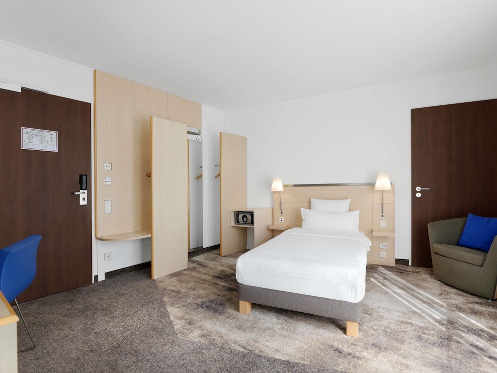 Novotel Berlin Mitte — Hotel rooms in Berlin, Berlin