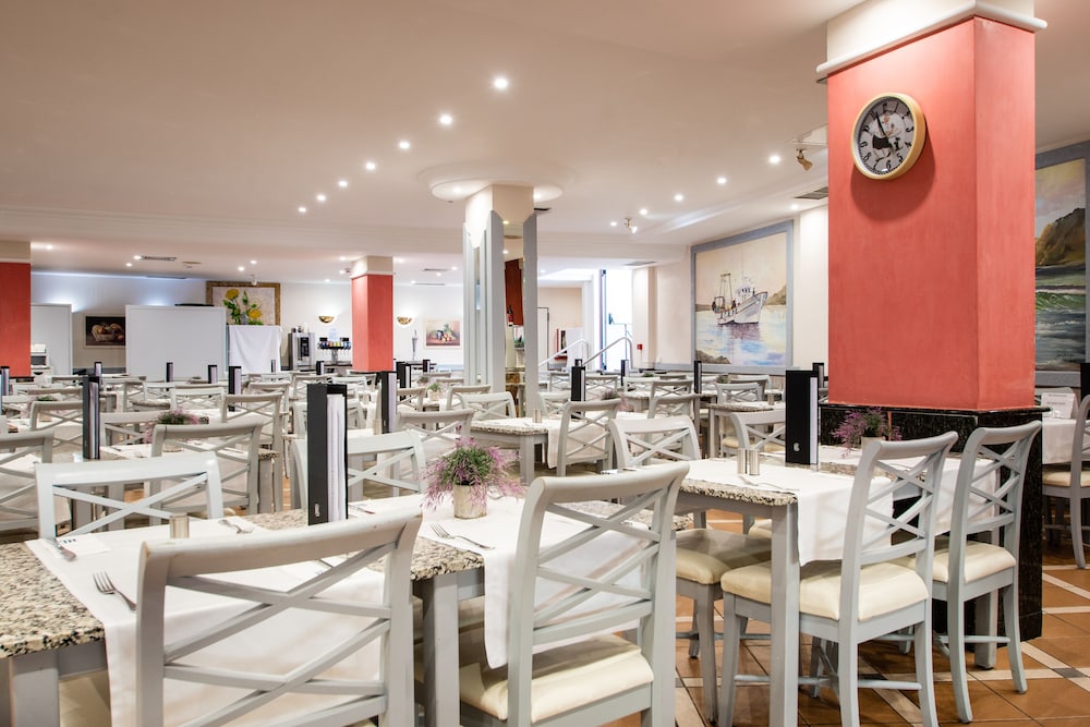 Hotel HL Rondo — Restaurant & bars in Playa del Ingles, Canary Islands