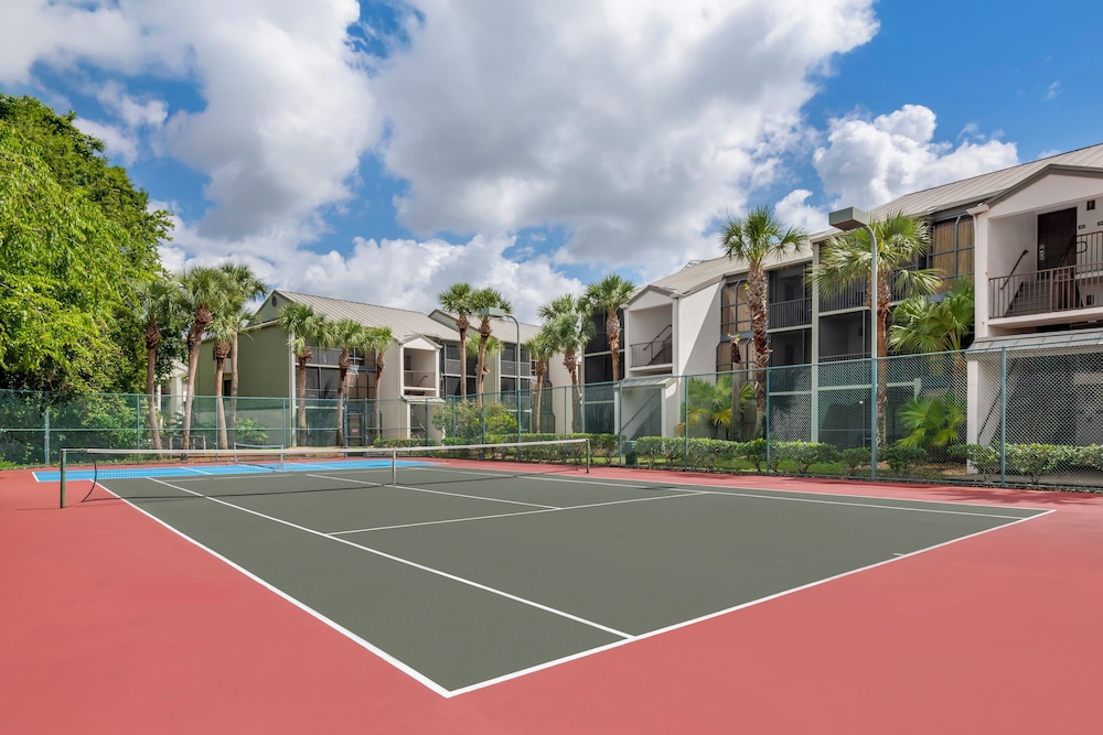 Parkway International Resort by Coolvacay — Sports & recreation in Kissimmee, Florida