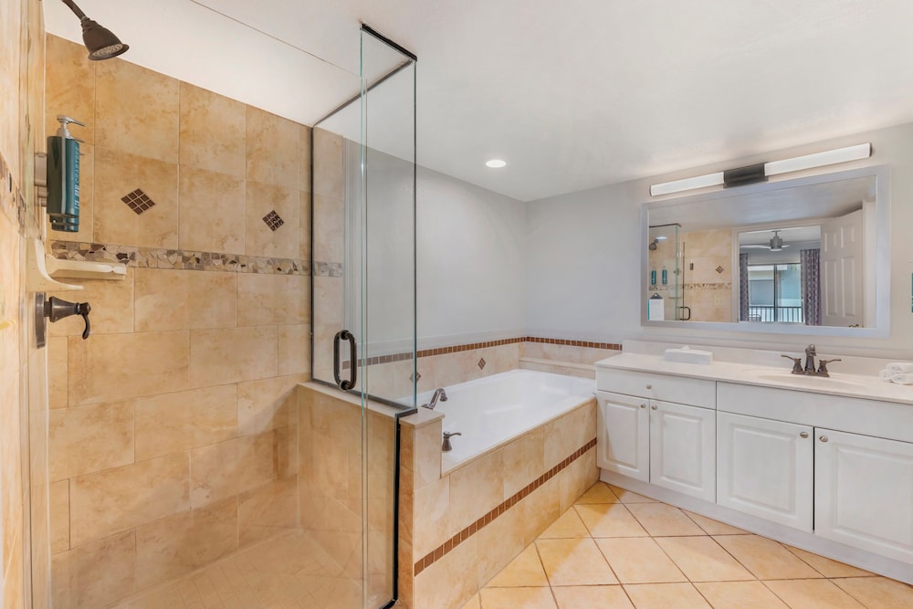 Parkway International Resort by Coolvacay — Hotel rooms in Kissimmee, Florida