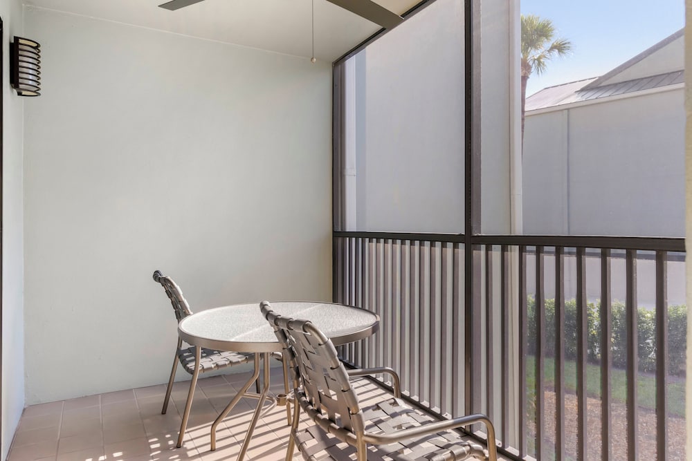 Parkway International Resort by Coolvacay — Hotel rooms in Kissimmee, Florida