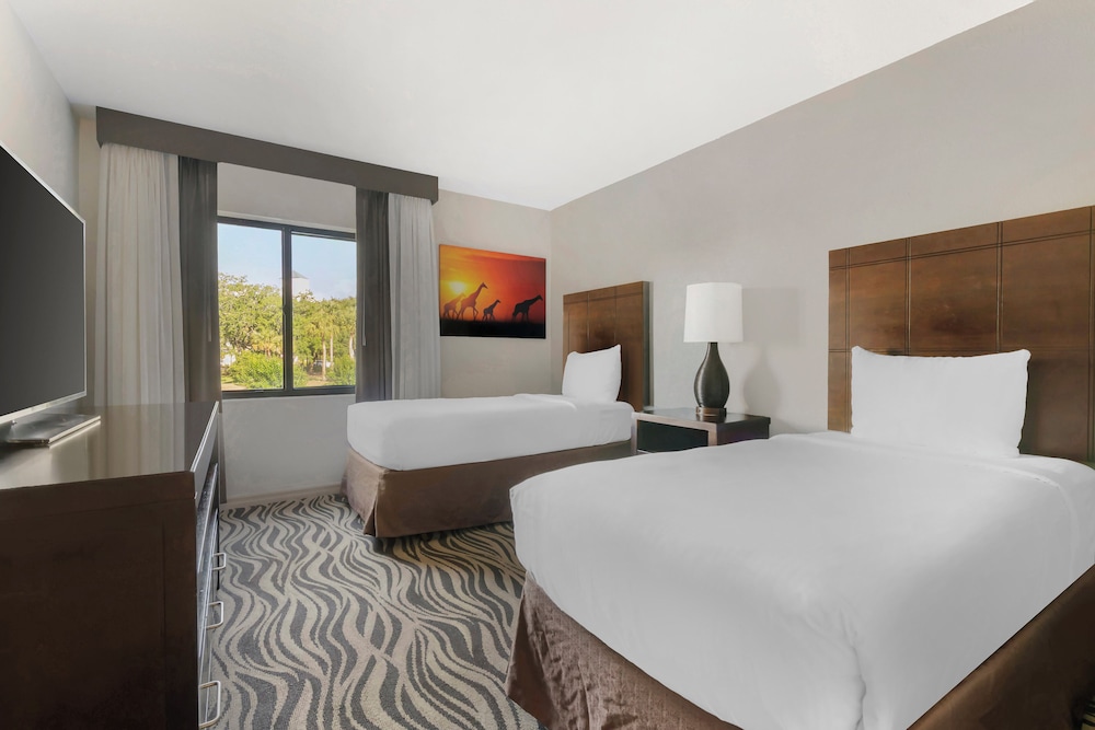 Parkway International Resort by Coolvacay — Hotel rooms in Kissimmee, Florida