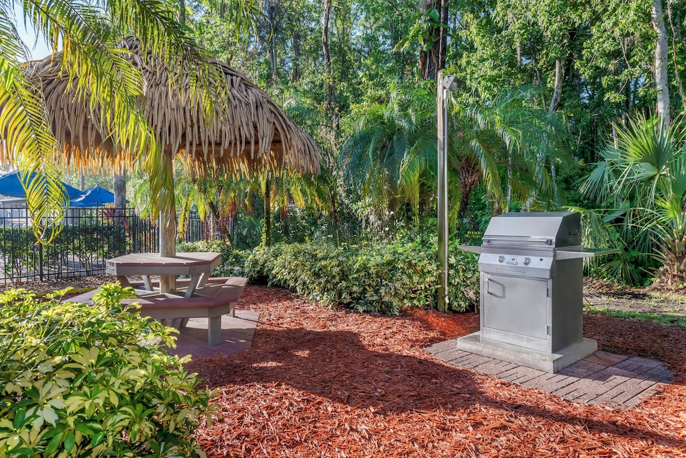 Parkway International Resort by Coolvacay — Sports & recreation in Kissimmee, Florida