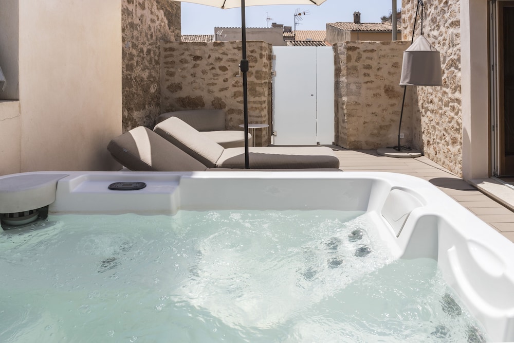 FORUM Boutique hotel & spa — Rooms in Alcudia, Balearic Islands