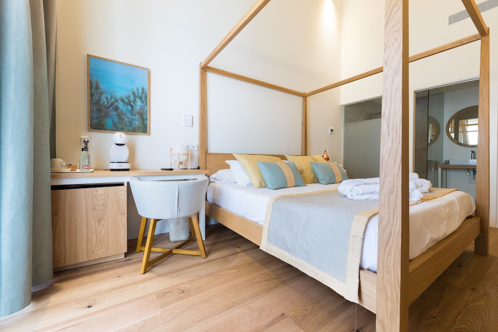 FORUM Boutique hotel & spa — Rooms in Alcudia, Balearic Islands