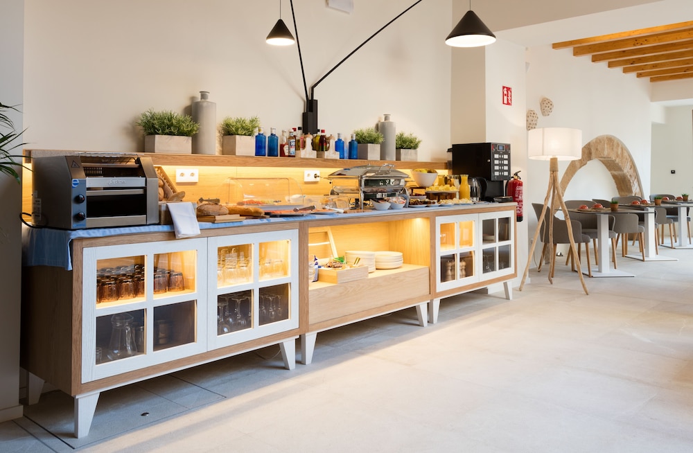 FORUM Boutique hotel & spa — Restaurant in Alcudia, Balearic Islands