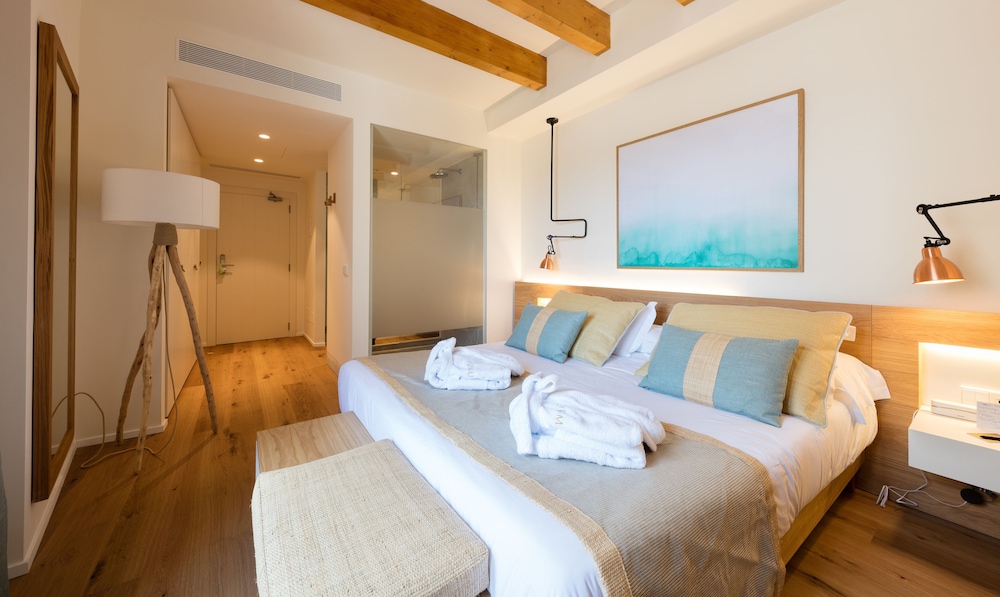 FORUM Boutique hotel & spa — Rooms in Alcudia, Balearic Islands