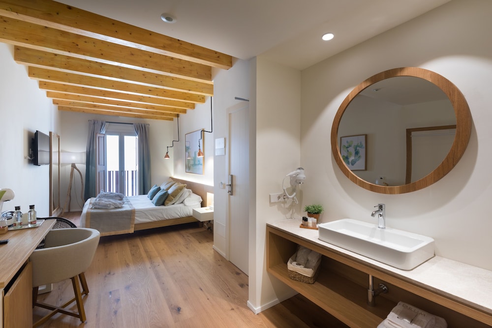 FORUM Boutique hotel & spa — Rooms in Alcudia, Balearic Islands