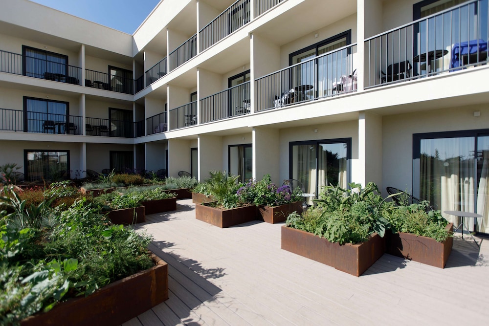 Paradiso Garden Hotel — Hotel building in Playa de Palma, Balearic Islands