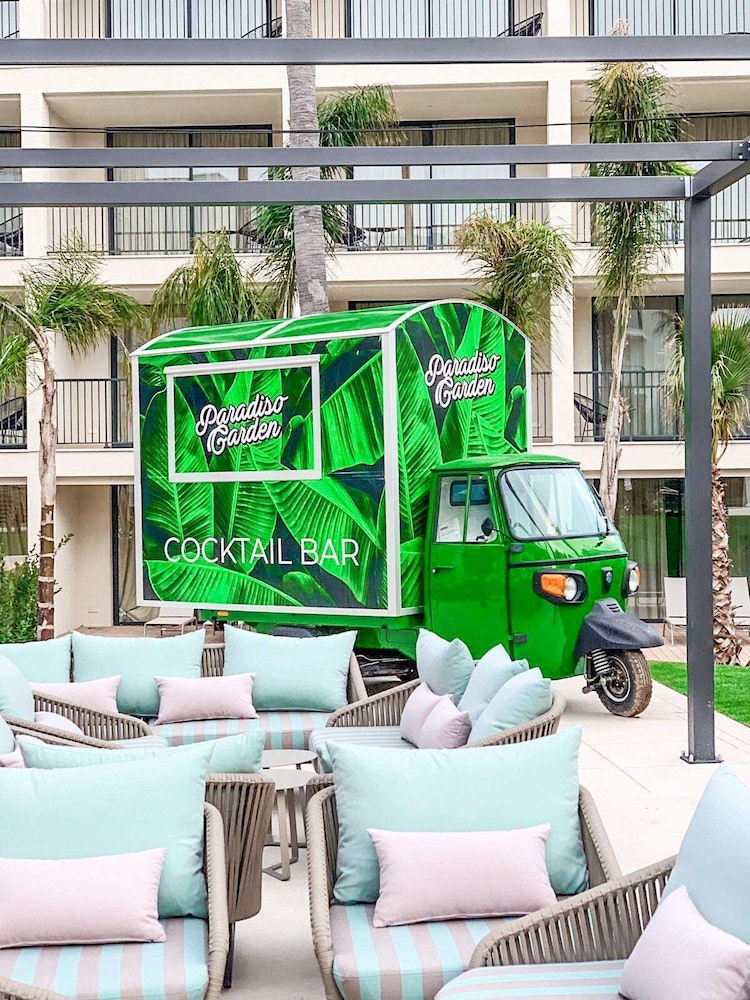 Paradiso Garden Hotel — Restaurant & bars in Playa de Palma, Balearic Islands
