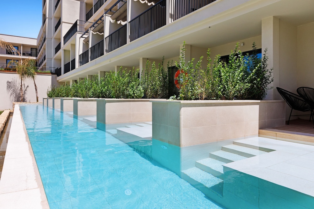 Paradiso Garden Hotel — Swimming pool in Playa de Palma, Balearic Islands