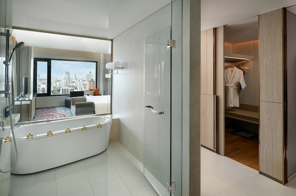 Hotel Nikko Bangkok — Hotel rooms in Bangkok, Bangkok