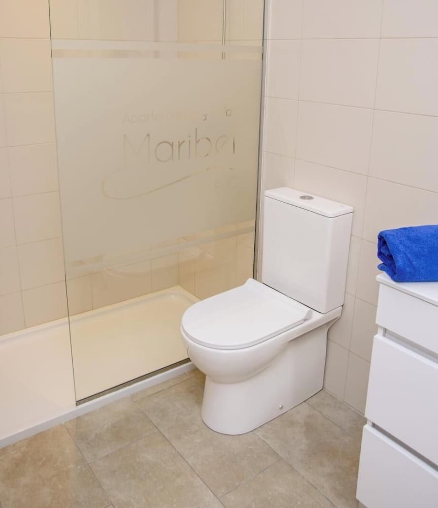 Apartamentos Maribel — Hotel rooms in Cala Blanca, Balearic Islands