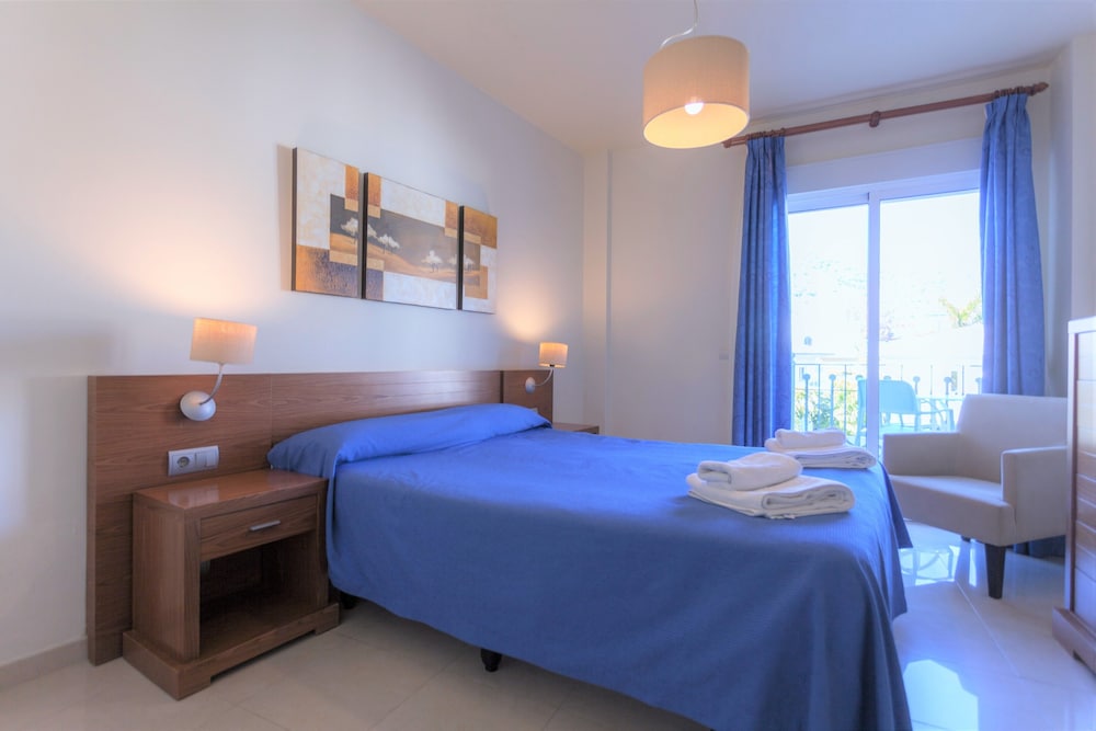 Marina Turquesa — Hotel rooms in Nerja, Andalusia