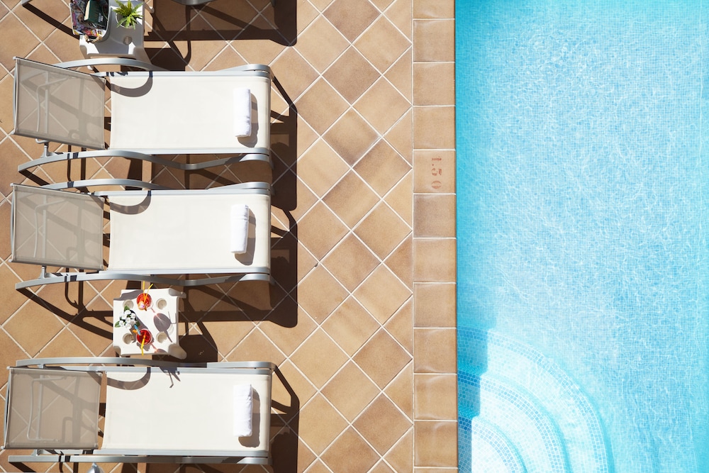 Martinez Apartments — Swimming pool in Palma Nova, Balearic Islands
