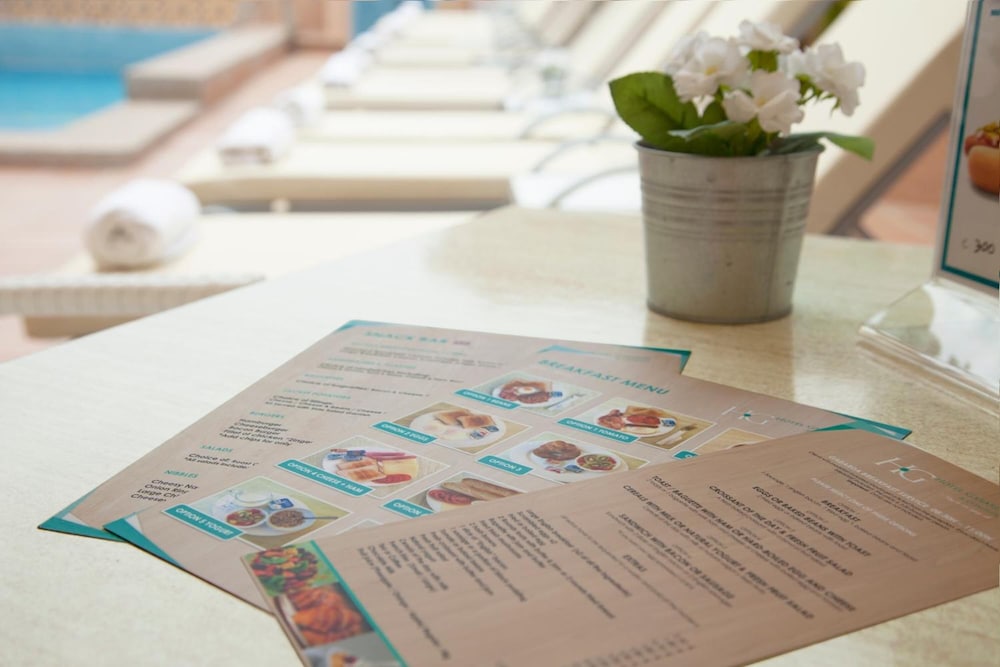 Martinez Apartments — Restaurant & bars in Palma Nova, Balearic Islands
