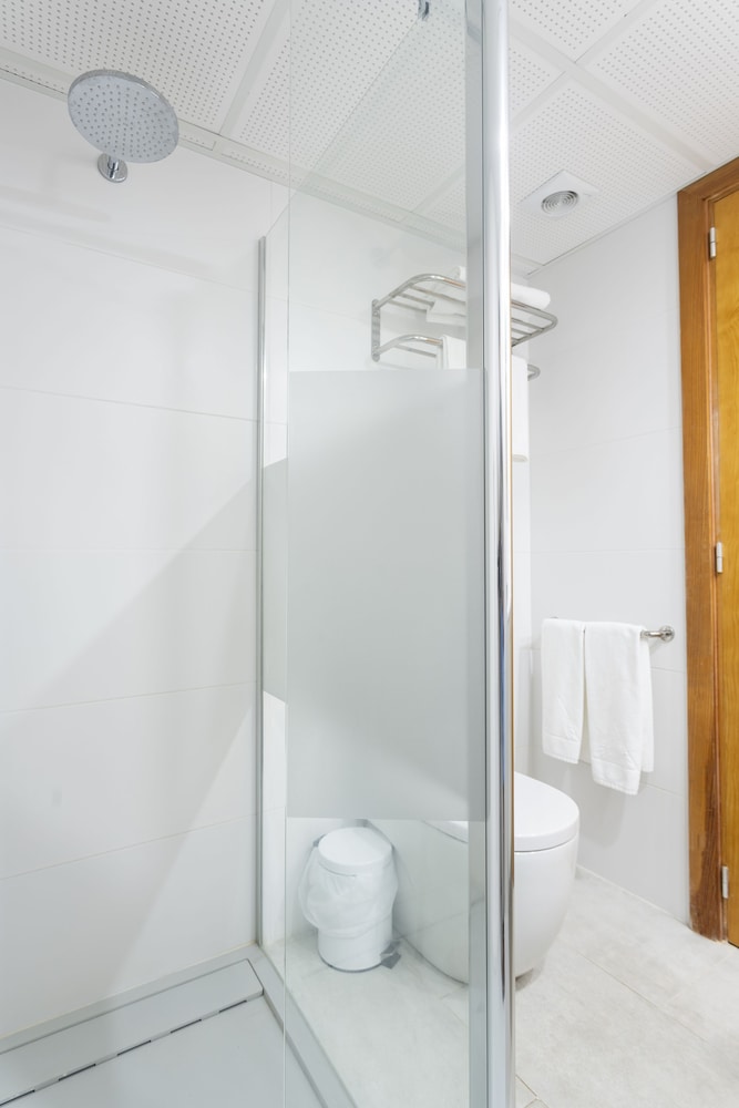Apartamentos Massol — Hotel rooms in Puerto Pollensa, Balearic Islands