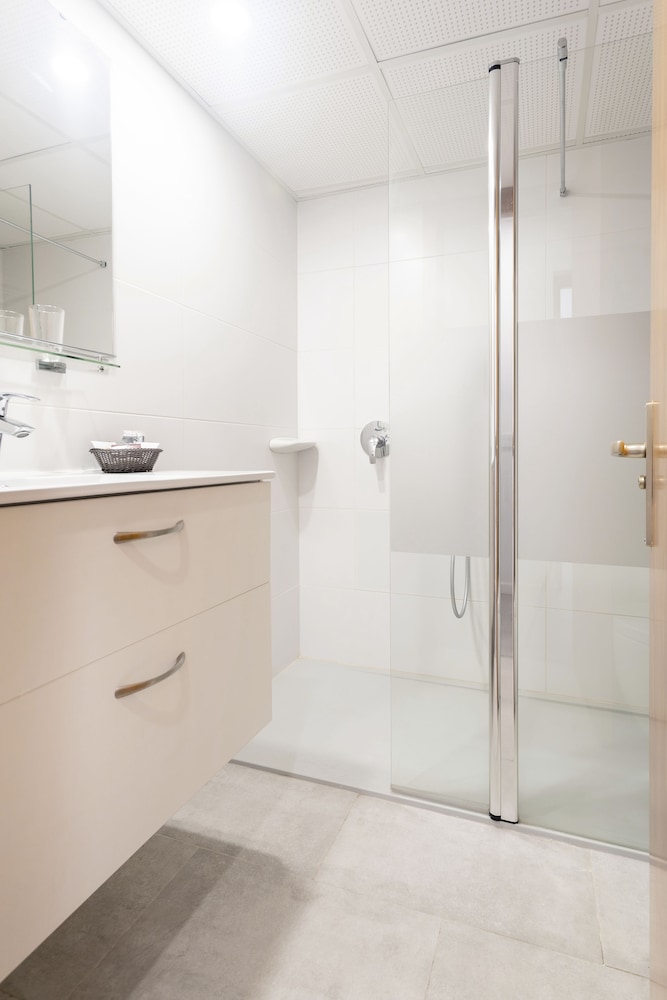 Apartamentos Massol — Hotel rooms in Puerto Pollensa, Balearic Islands