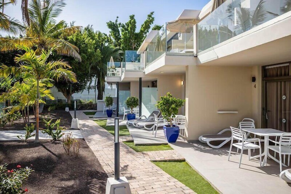 Servatur Edén & Buganvillas — Hotel building in Puerto Rico, Canary Islands