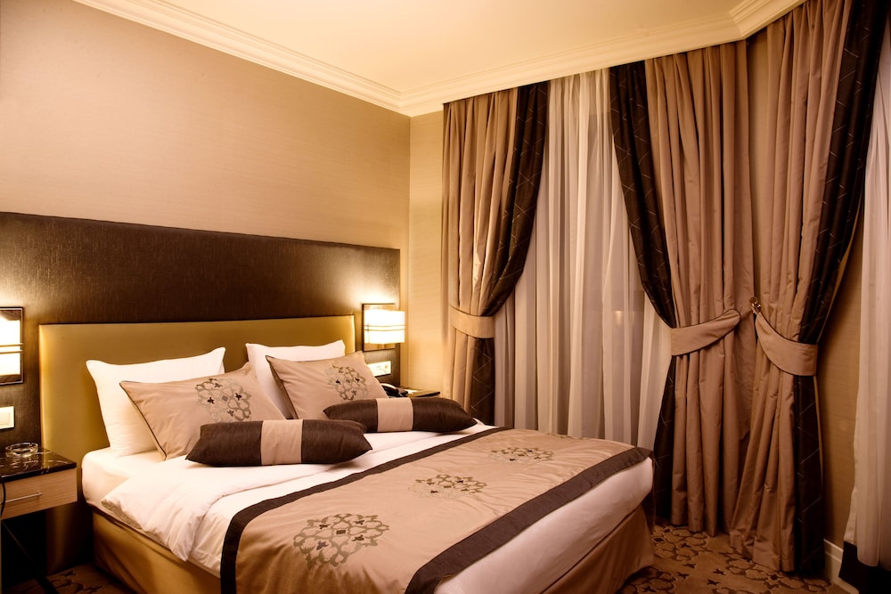 Darkhill Hotel — Hotel rooms in Istanbul, Istanbul