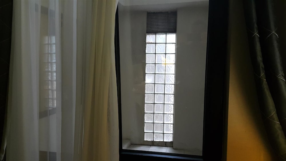 Darkhill Hotel — Hotel rooms in Istanbul, Istanbul