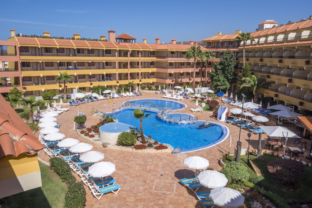 Hovima Jardín Caleta — Swimming pool in Costa Adeje, Canary Islands