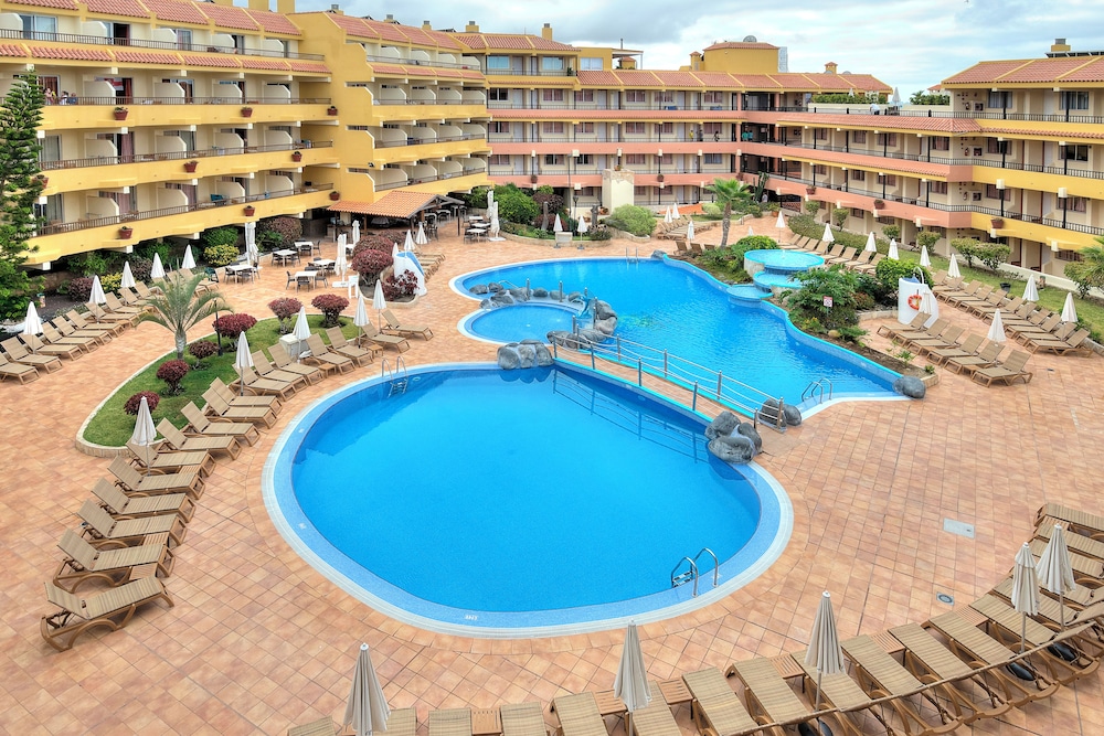 Hovima Jardín Caleta — Swimming pool in Costa Adeje, Canary Islands