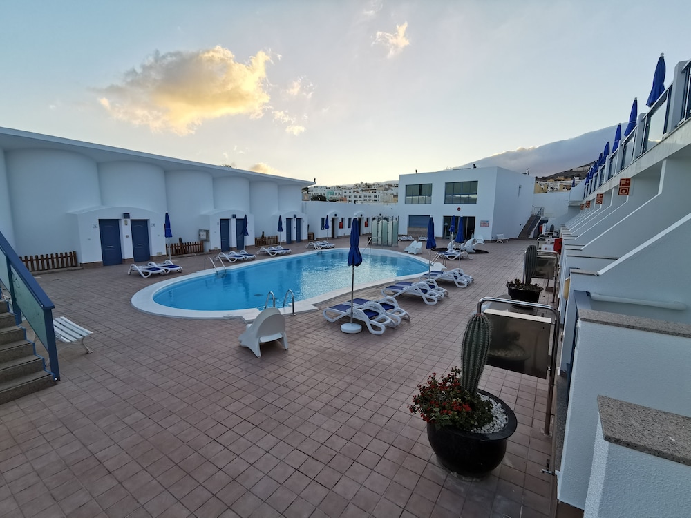 Apartamentos Igramar MorroJable - Adults Only — Swimming pool in Esquinzo, Canary Islands