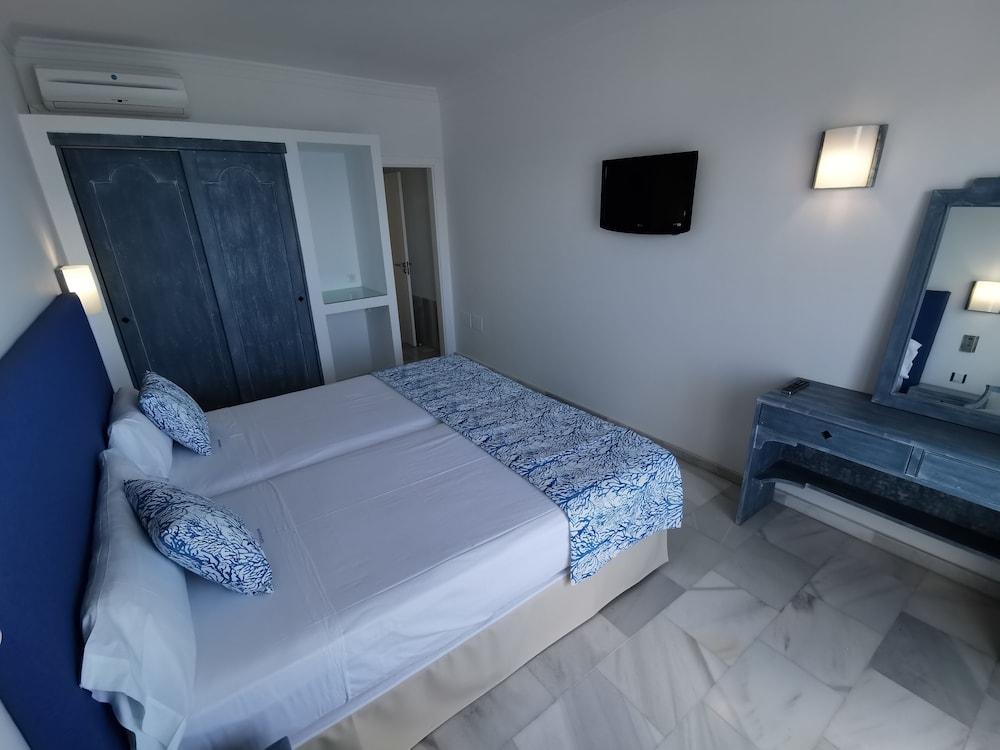 Apartamentos Igramar MorroJable - Adults Only — Hotel rooms in Esquinzo, Canary Islands