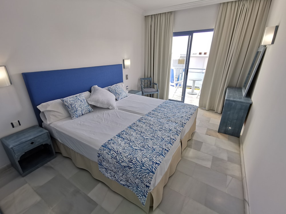 Apartamentos Igramar MorroJable - Adults Only — Hotel rooms in Esquinzo, Canary Islands