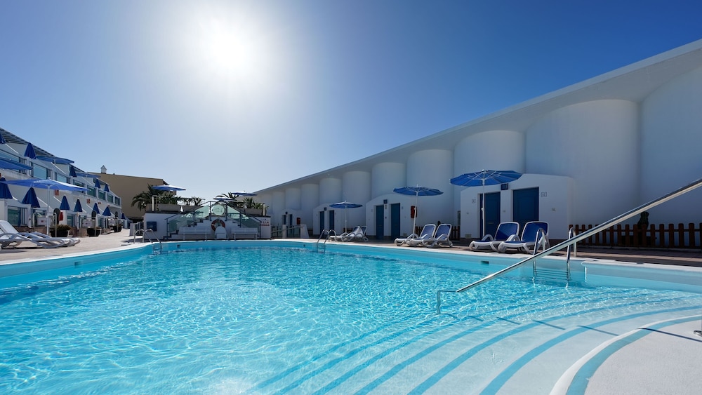 Apartamentos Igramar MorroJable - Adults Only — Swimming pool in Esquinzo, Canary Islands
