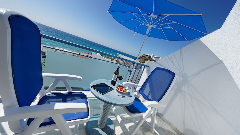 Apartamentos Igramar MorroJable - Adults Only — Hotel rooms in Esquinzo, Canary Islands