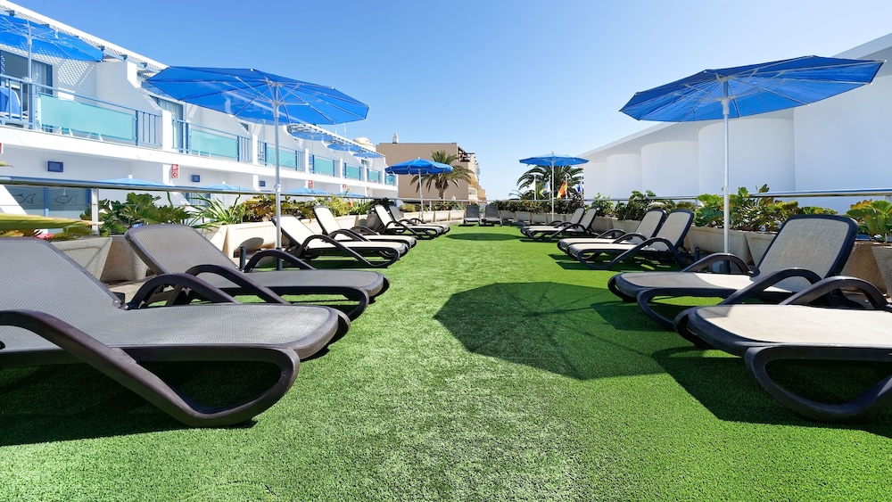 Apartamentos Igramar MorroJable - Adults Only — Beach in Esquinzo, Canary Islands