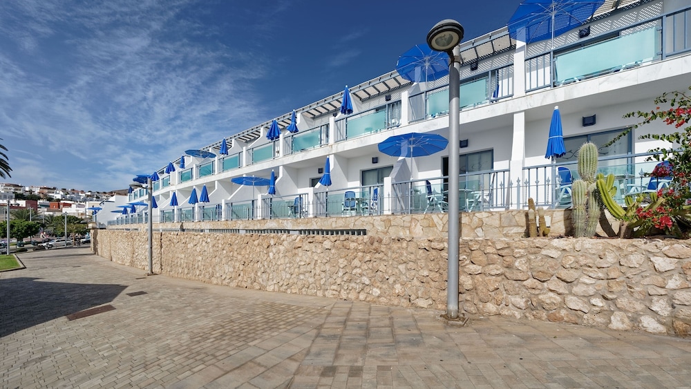 Apartamentos Igramar MorroJable - Adults Only — Hotel building in Esquinzo, Canary Islands