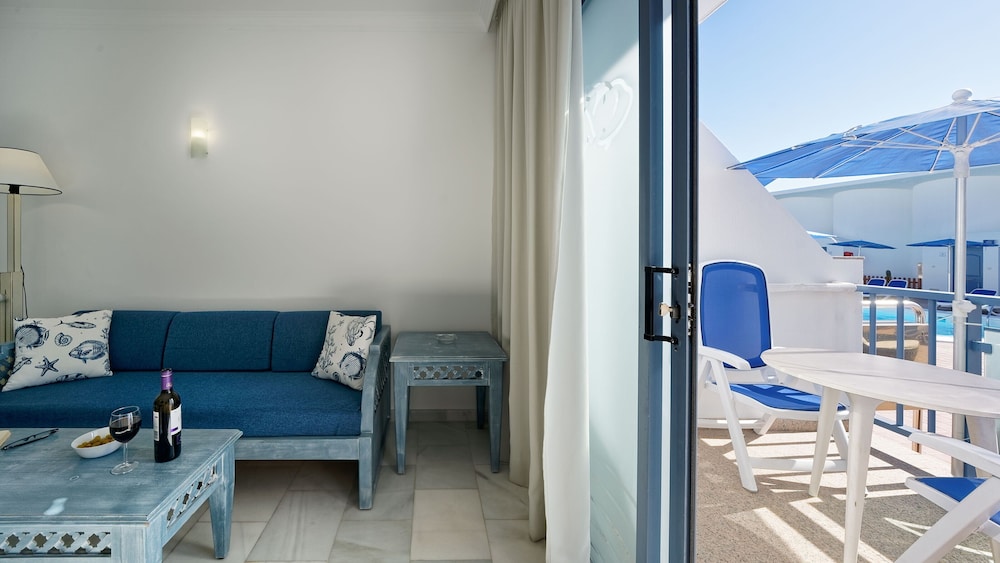 Apartamentos Igramar MorroJable - Adults Only — Hotel rooms in Esquinzo, Canary Islands