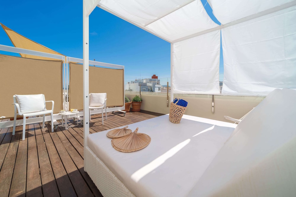 Mar Calma Hotel — Hotel rooms in Puerto Pollensa, Balearic Islands